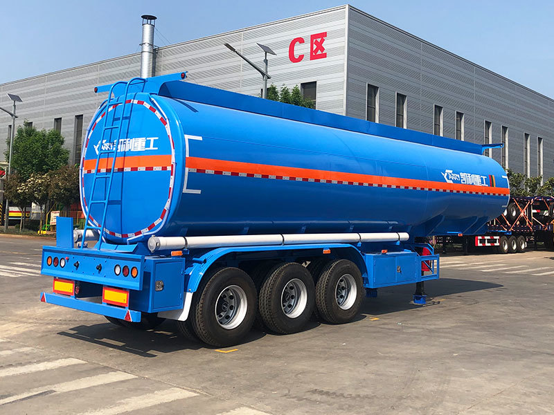 Oil tank